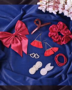 ?? Mini Rakhi Hair Accessory Hamper for Girls | 7 Essentials | Just ?199